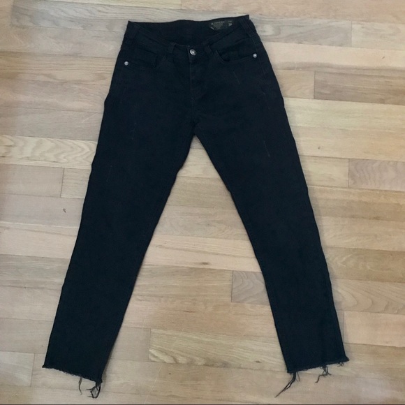 Vintage Mom Jeans - Picture 3 of 6